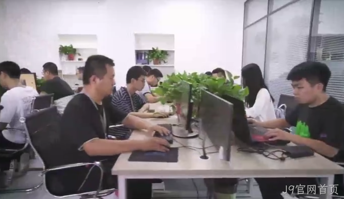 微信小程序如何做好同城本地引流？J9官网首页小程序开发怎样布局